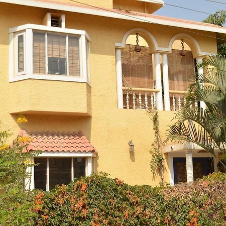 Villa Camelot Bangalore Buitenkant foto